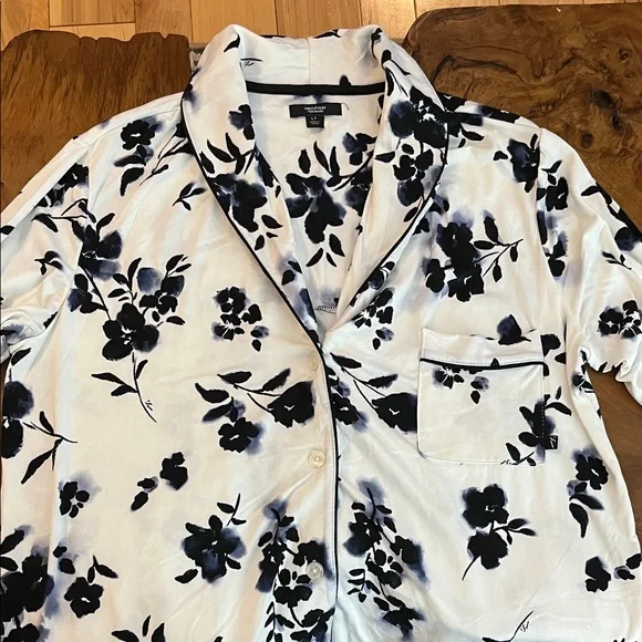 🔥Vera Wang Black & White Floral Pajama Set, Size Large Tall. 3-Piece Set 💃🏻 - Picture 8 of 14